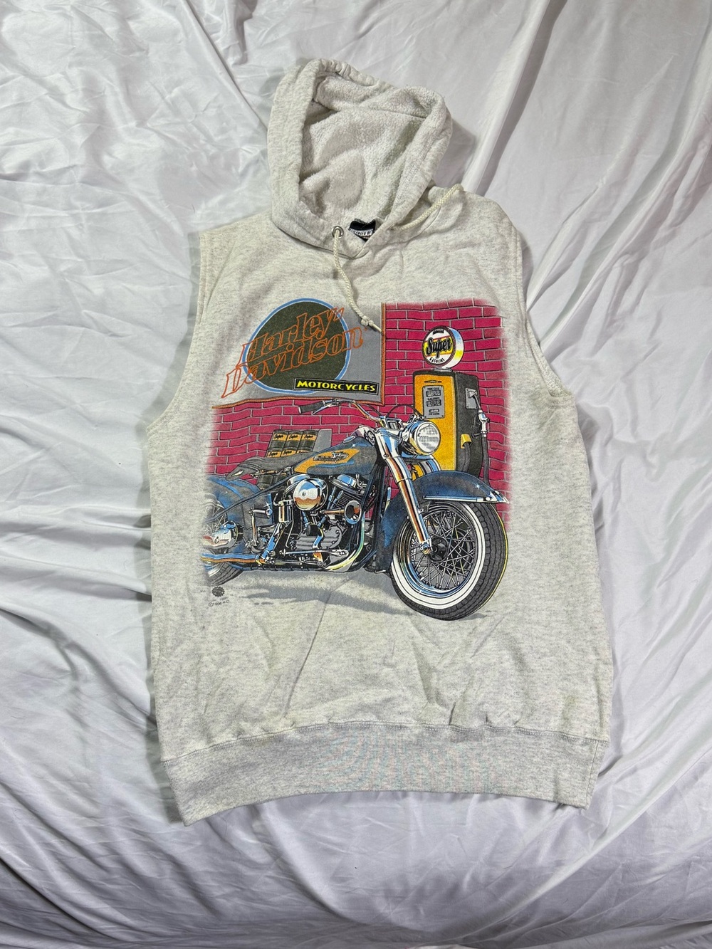 Vintage 1996 Harley-Davidson Sleeveless Hoodie with Motorcycle Graphic - HD VTG